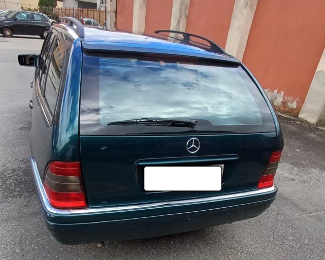 MERCEDES-BENZ C 180 S .W.  COMPRESO PASSAGGIO - foto 3