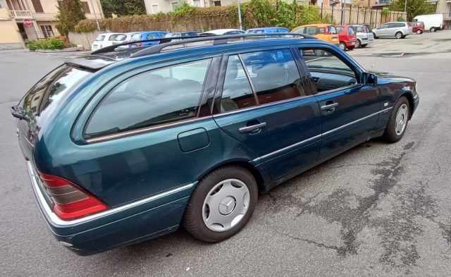 MERCEDES-BENZ C 180 S .W.  COMPRESO PASSAGGIO - foto 4