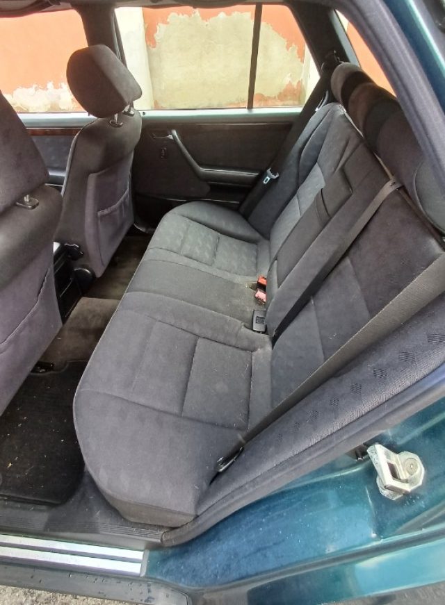 MERCEDES-BENZ C 180 S .W.  COMPRESO PASSAGGIO - foto 6