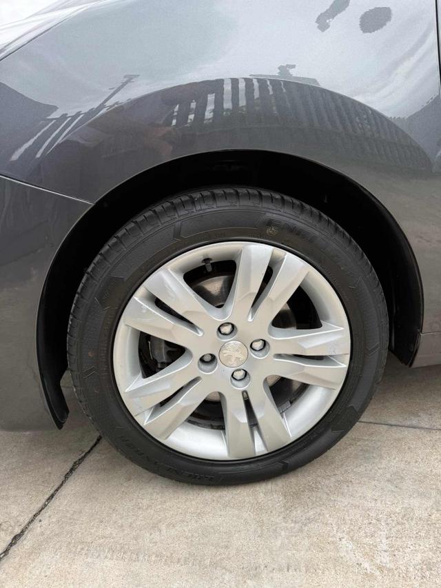 PEUGEOT 5008 BLUEHDI 120 S&S ALLURE - foto 6