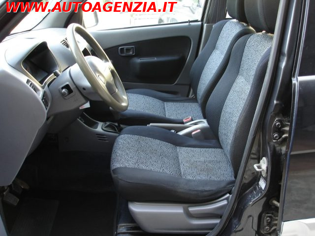 DAIHATSU TERIOS 1.3I 16V CAT 4WD SX - foto 7