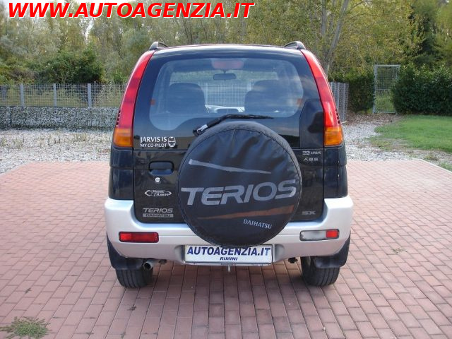 DAIHATSU TERIOS 1.3I 16V CAT 4WD SX - foto 6