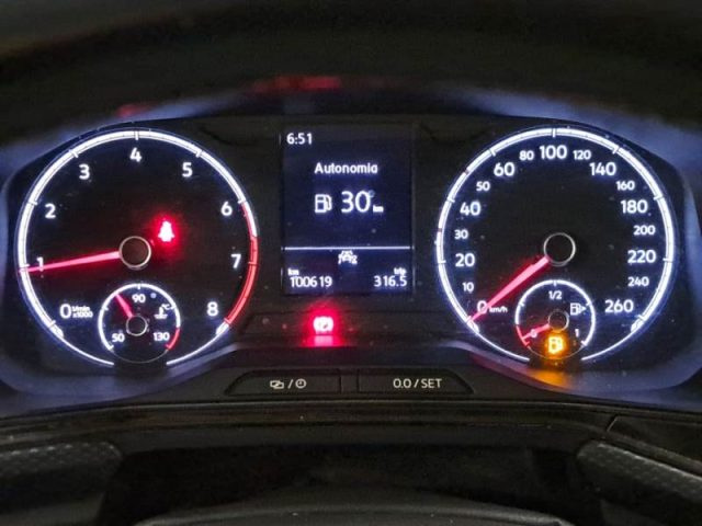 VOLKSWAGEN T-CROSS 1.0 TSI STYLE BMT - foto 6