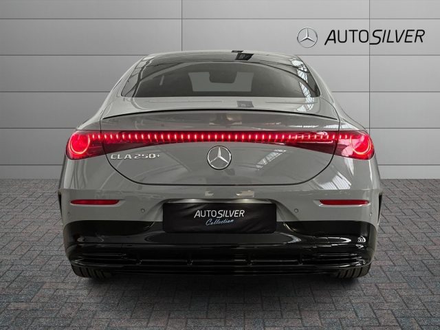 MERCEDES-BENZ CLA 250 + EQ - foto 5