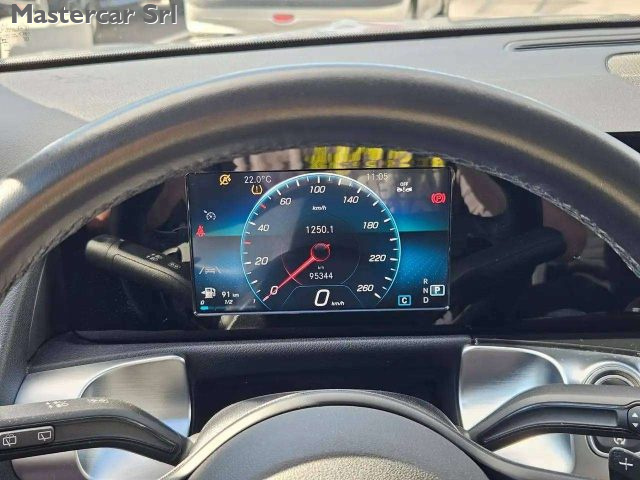 MERCEDES-BENZ GLB 180 GLB - X247 2019 D BUSINESS EXTRA - foto 8