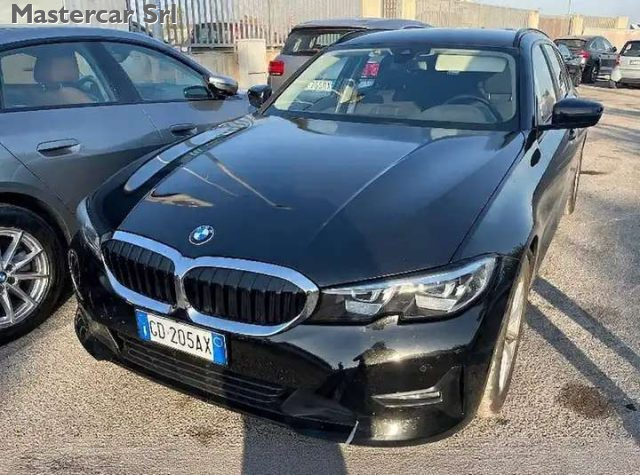 BMW 320 320D TOURING MHEV 48V XDRIVE BUS - foto 2