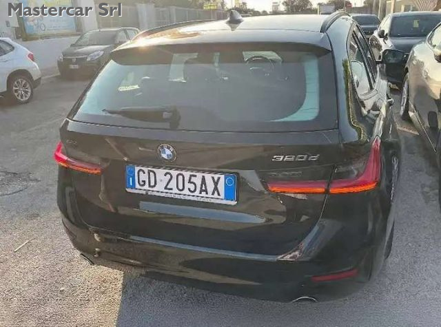 BMW 320 320D TOURING MHEV 48V XDRIVE BUS - foto 3