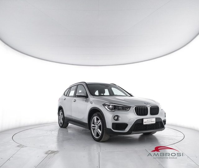 BMW X1 XDRIVE18D AUTO - foto 2