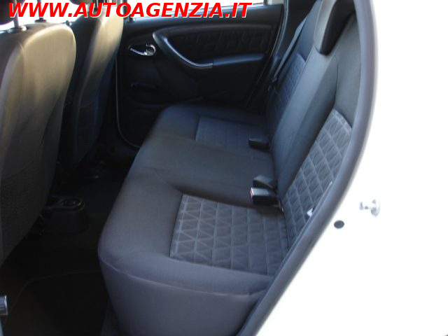DACIA DUSTER 1.5 DCI 110CV 4X2 LAURÉATE - foto 11