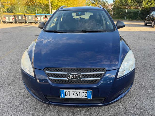 KIA CEE'D 143,396KM SP. WAG. 1.6 CRDI VGT  - foto 15