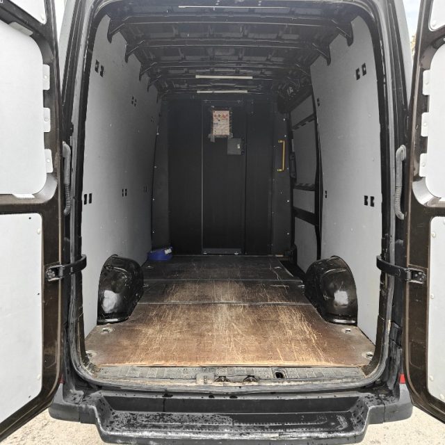 VOLKSWAGEN CRAFTER 30 2.0 TDI 140CV PM-TA FURGONE - foto 4
