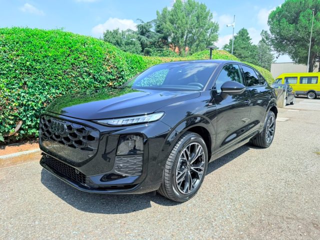 AUDI Q3 SPB TDI 110 KW S TRONIC S LINE E - foto 2