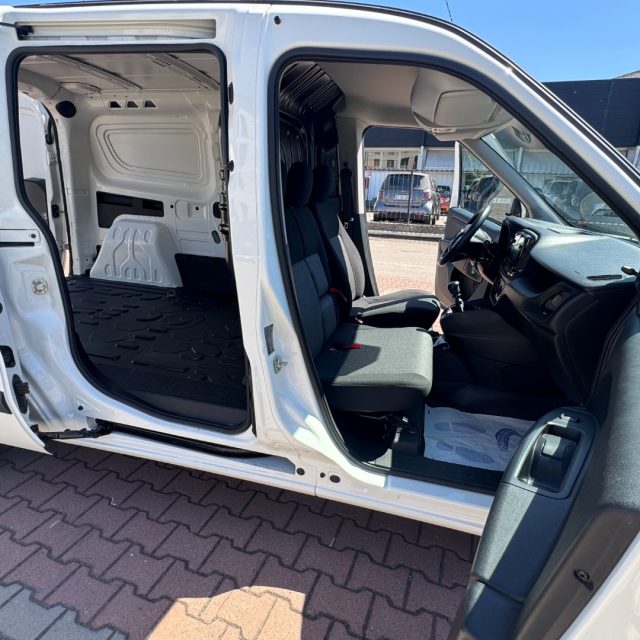 FIAT DOBLO 1.6 MJET 105CV S.&S. PL-TN CARGO - foto 16