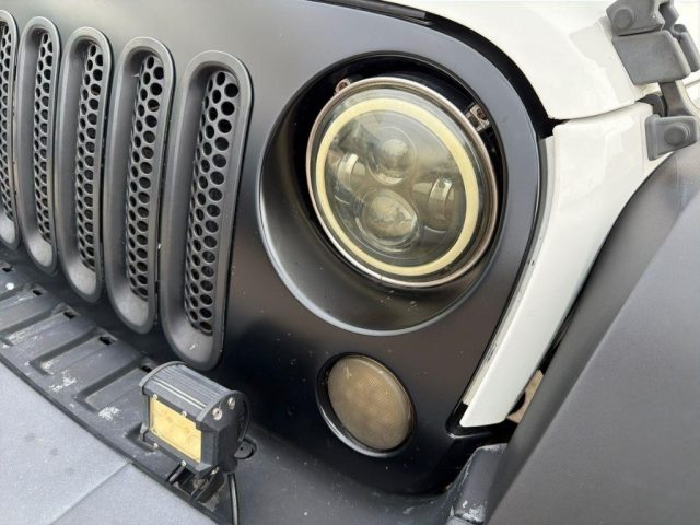 JEEP WRANGLER 2.8 CRD DPF SPORT - foto 8