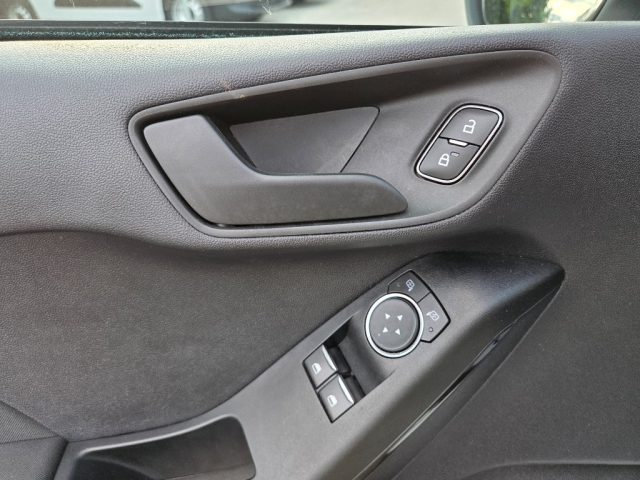 FORD FIESTA 1.1 75 CV 3 PORTE VAN TREND - foto 13