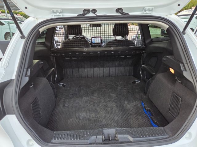 FORD FIESTA 1.1 75 CV 3 PORTE VAN TREND - foto 18