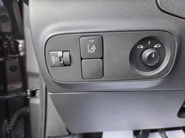 CITROEN C3 BLUEHDI 100 S&S BUSINESS COMBI 4 - foto 14