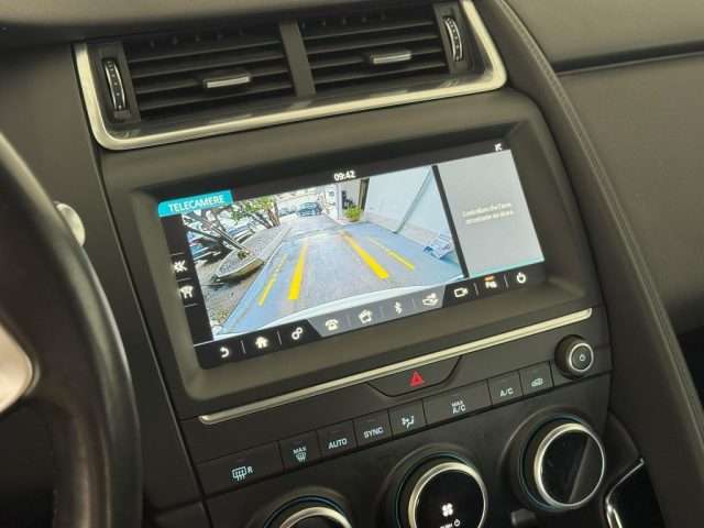 JAGUAR E-PACE 2.0D 150 CV AWD AUT. R-DYNAMIC - foto 12