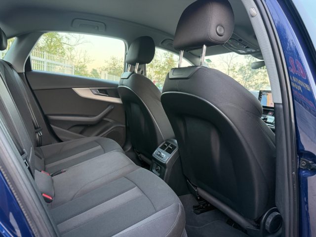 AUDI A4 S TRONIC S LINE  GARANZIA - foto 27