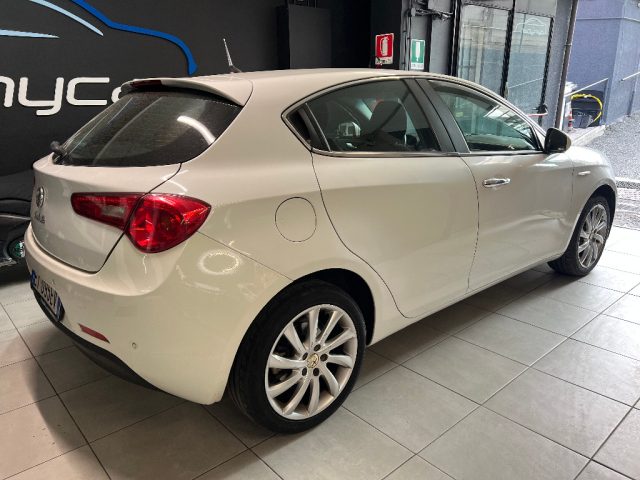 ALFA ROMEO GIULIETTA 1.6 JTDM-2 105 CV DISTINCTIVE - foto 3