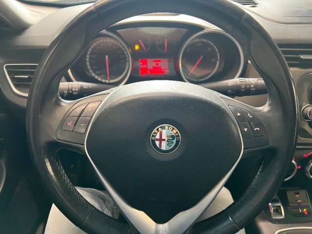 ALFA ROMEO GIULIETTA 1.6 JTDM-2 105 CV DISTINCTIVE - foto 12