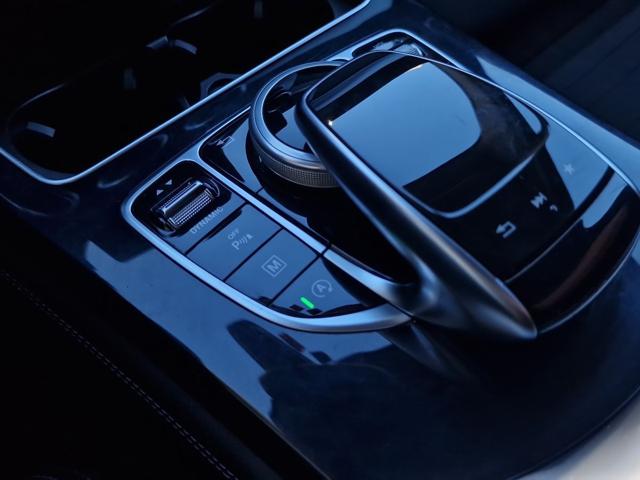 MERCEDES-BENZ GLC 220 D 4MATIC EXCLUSIVE - foto 32