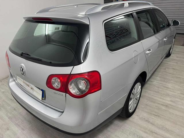 VOLKSWAGEN PASSAT 2.0 TDI DPF VAR. COMFORTLINE - foto 3