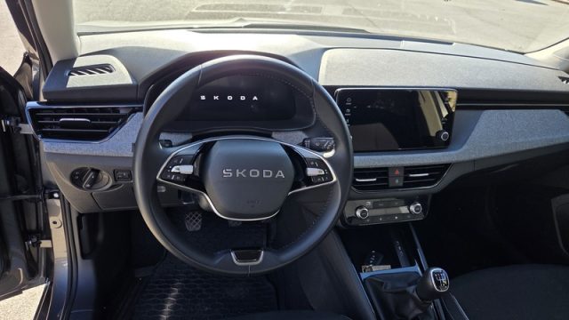 SKODA KAMIQ 1.0 TSI BLACK DOTS PERMUTE OK NE - foto 17