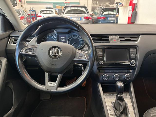 SKODA OCTAVIA 2.0 TDI 184 CV 4X4 DSG SCOUT BEL - foto 9