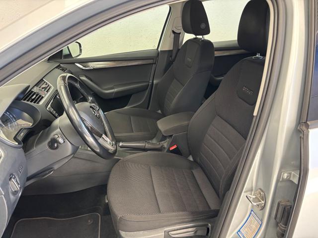 SKODA OCTAVIA 2.0 TDI 184 CV 4X4 DSG SCOUT BEL - foto 7