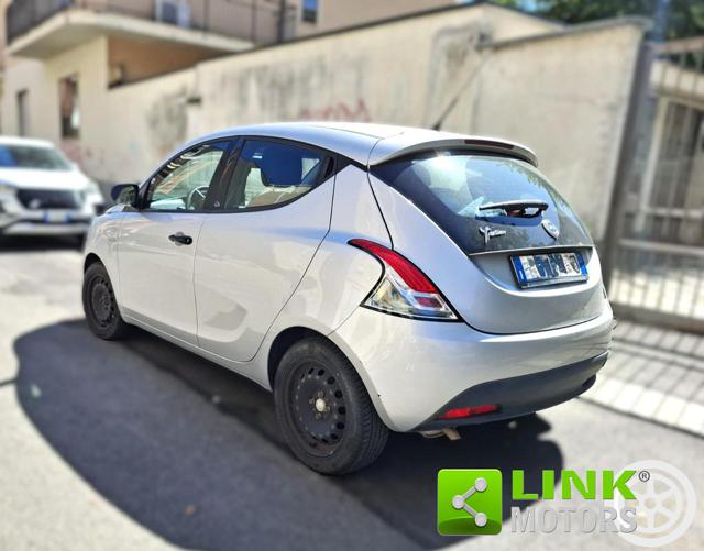 LANCIA YPSILON 1.2 69 CV 5 PORTE GPL ECOCHIC EL - foto 3