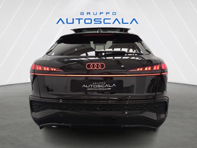 AUDI Q3 SPB 2.0 TDI 110 KW S TRONIC S LI - foto 4
