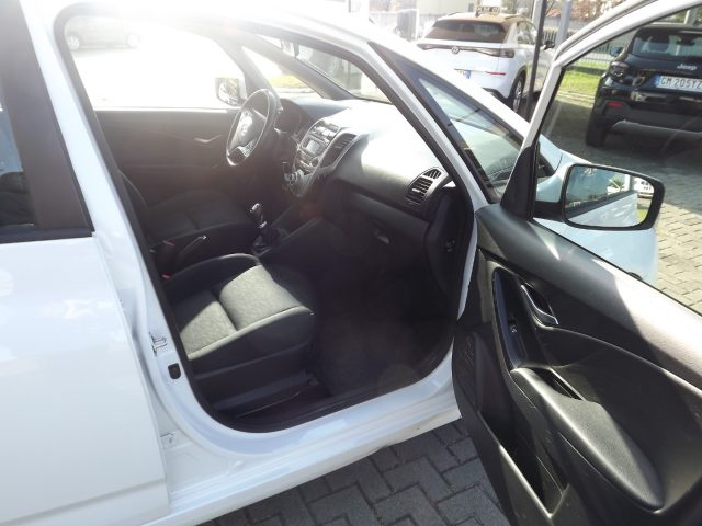 HYUNDAI IX20 1.4 CRDI 90 CV COMFORT - foto 11