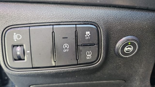 HYUNDAI I20 1.2 MPI GPL CONNECTLINE - foto 12