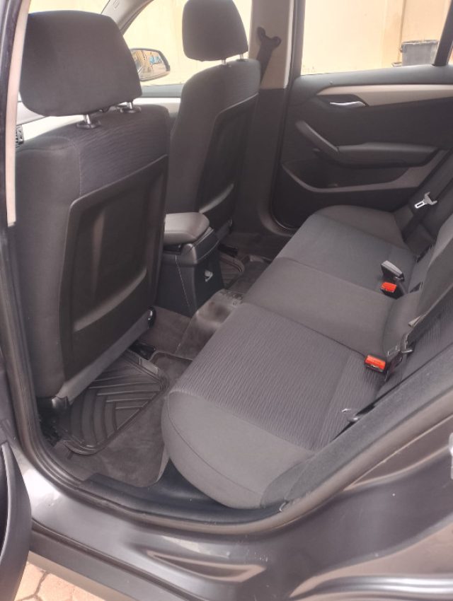 BMW X1 2.1 - foto 4