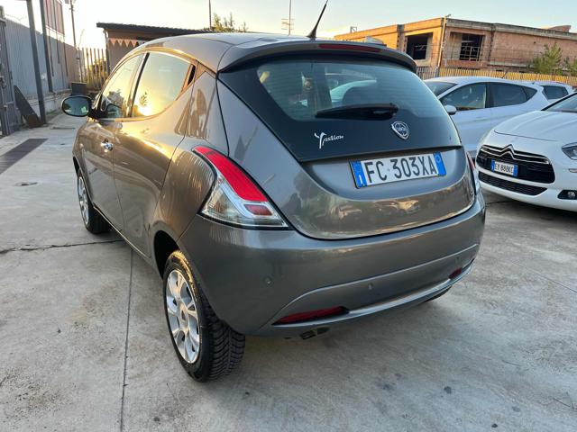 LANCIA YPSILON 0.9 TWINAIR 85 CV 5 PORTE METANO - foto 2