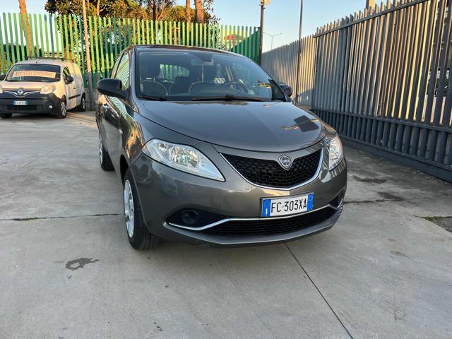 LANCIA YPSILON 0.9 TWINAIR 85 CV 5 PORTE METANO