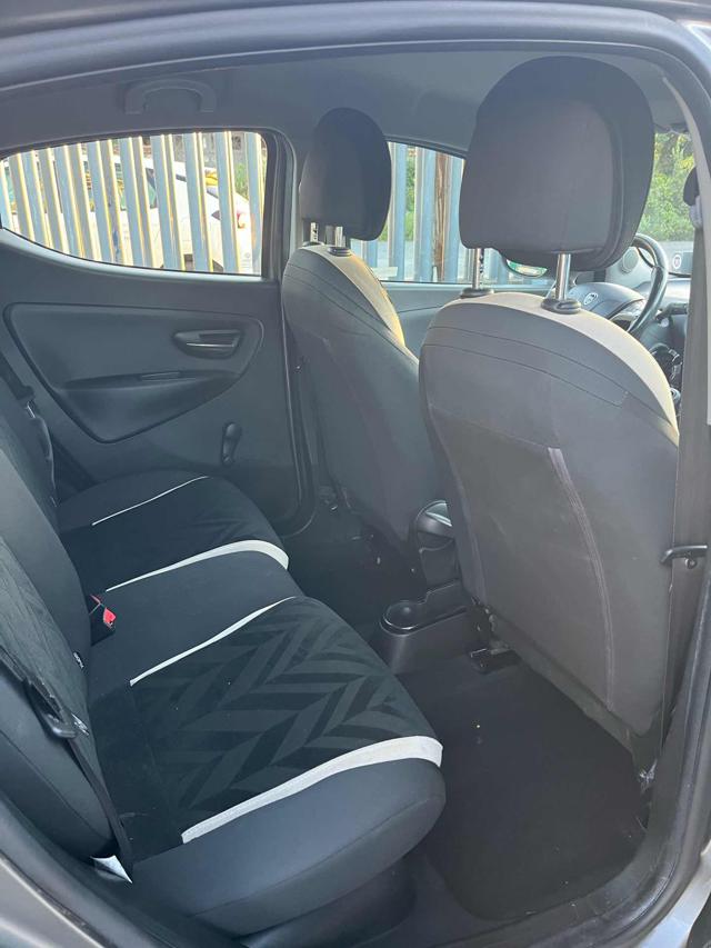 LANCIA YPSILON 0.9 TWINAIR 85 CV 5 PORTE METANO - foto 12