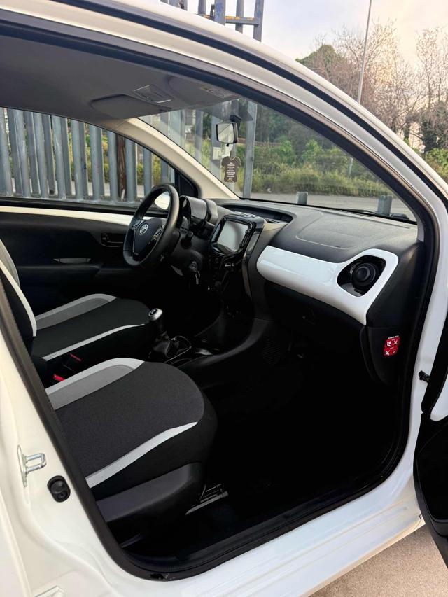 TOYOTA AYGO 1.0 VVT-I 69 CV 5 PORTE X-COOL - foto 13
