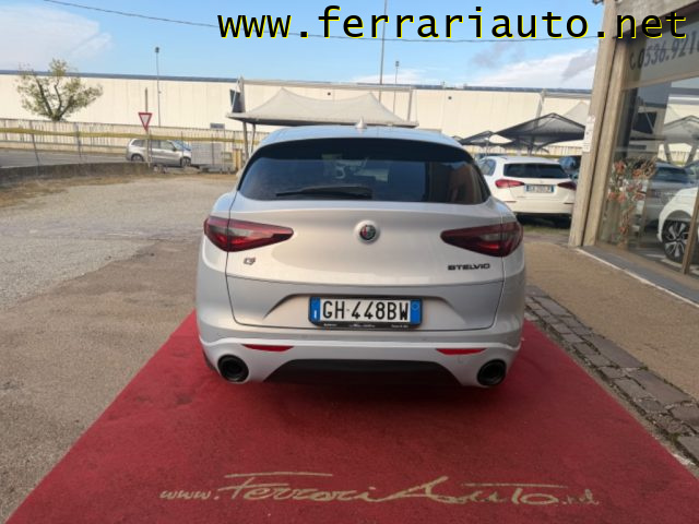 ALFA ROMEO STELVIO 2.2 TURBODIESEL 210 CV AT8 Q4 VE - foto 14