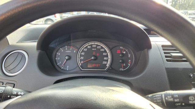 SUZUKI SWIFT 1.3 5P. GL PERMUTE UNICOPROPRIET - foto 21