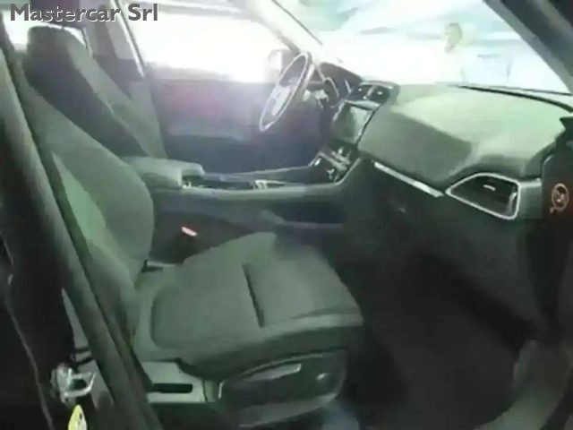 JAGUAR F-PACE F-PACE 2.0D I4 PURE AWD 180CV  - - foto 9