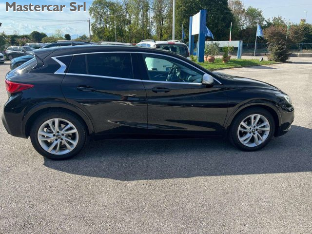 INFINITI Q30 Q30 1.5D BUSINESS EXECUTIVE 109C - foto 6