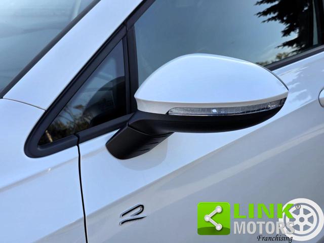 VOLKSWAGEN GOLF 1.5 ETSI 150 CV ACT DSG R-LINE P - foto 19