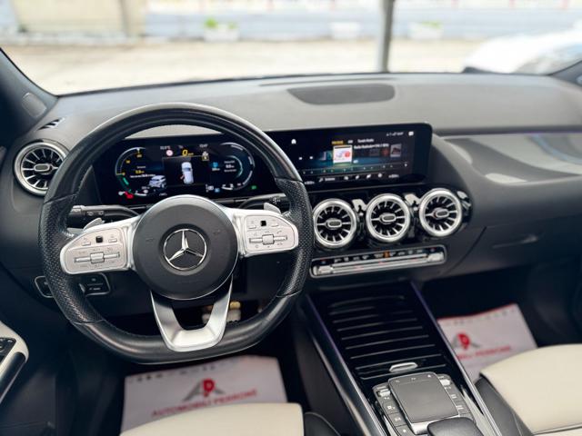 MERCEDES-BENZ GLA 200 D PREMIUM AMG (NIGHT PACK/TETTO  - foto 21