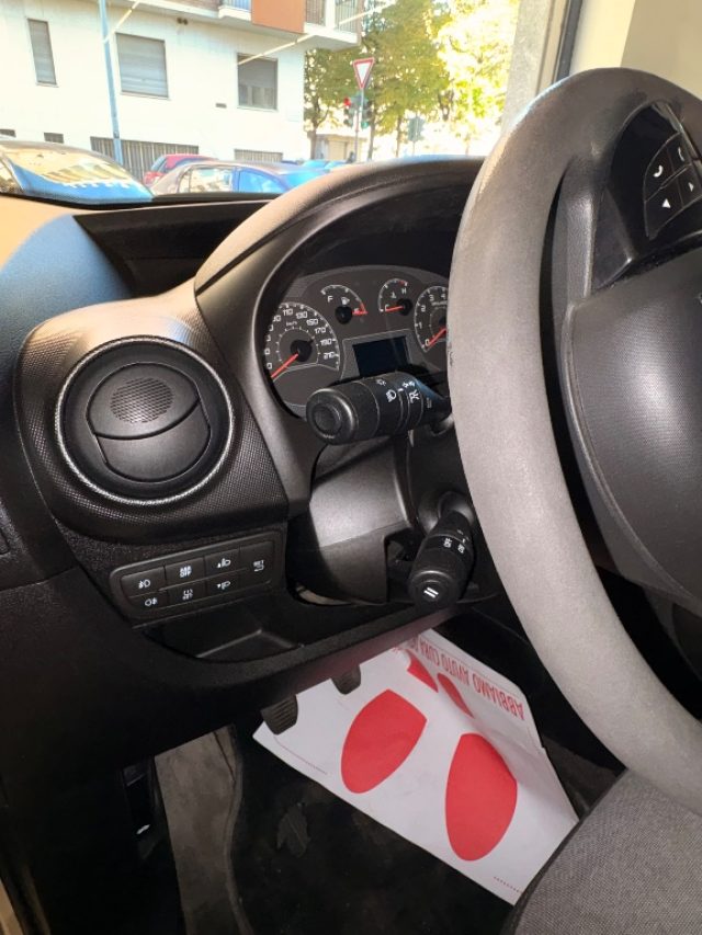 FIAT QUBO 1.3 - foto 9