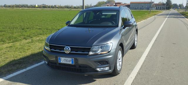 VOLKSWAGEN TIGUAN 1.6 TDI SCR SPORT & STYLE - foto 5