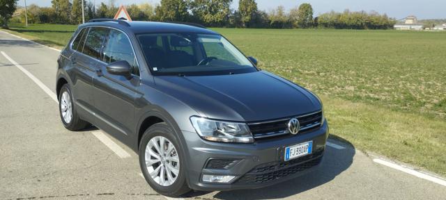VOLKSWAGEN TIGUAN 1.6 TDI SCR SPORT & STYLE - foto 4