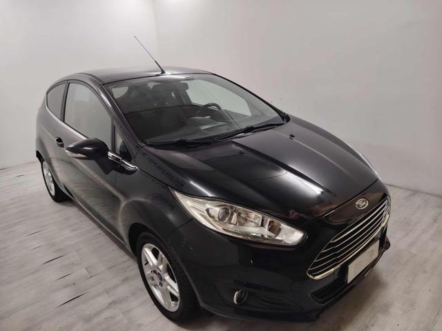 FORD FIESTA 1.5 TDCI 75CV 3 PORTE TITANIUM - foto 2