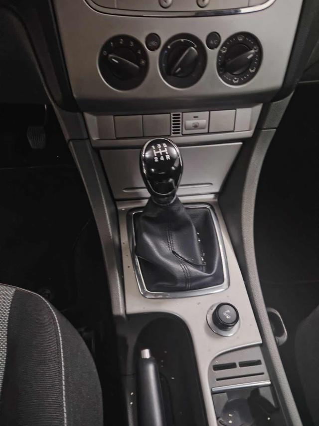 FORD FOCUS 1.6 TDCI (90CV) SW TIT. - foto 5